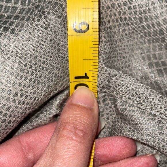 Bevy Flog Shely Original Pant Silver Sage Gray Snakeskin Print Cotton Size 24 (2 - Picture 10 of 11